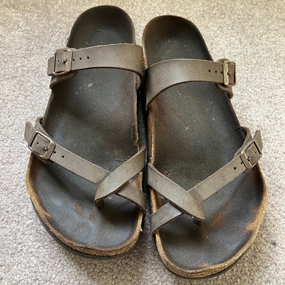 Birkenstocks size 9